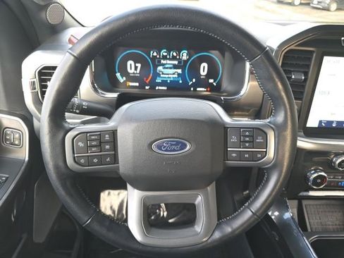 Certified 2022 Ford F150 Lariat w/ Equipment Group 502A High image 8