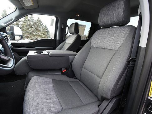 New 2026 Ford F250 XLT w/ XLT Premium Package image 10