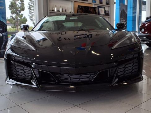 New 2025 Chevrolet Corvette Z06 w/ Battery Protection Package image 2