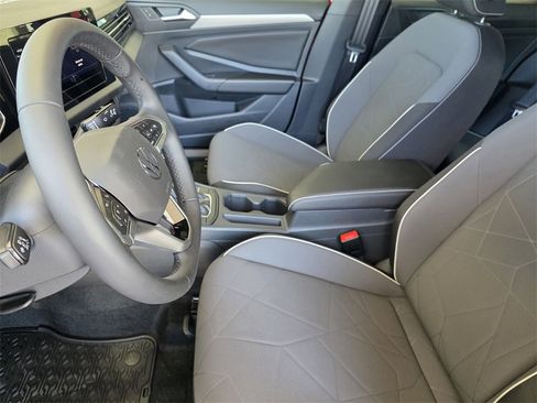 New 2025 Volkswagen Jetta Sport image 10