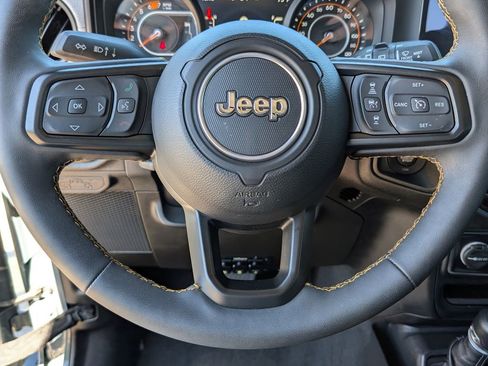 Used 2024 Jeep Wrangler Sport AWD/4WD image 5
