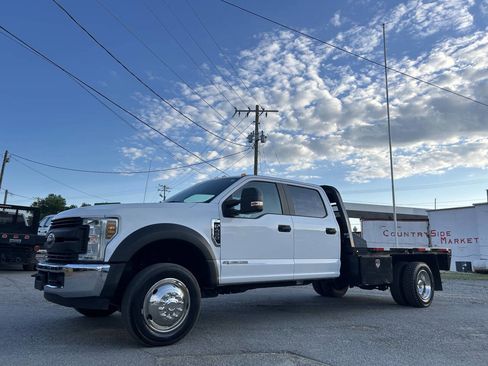 Used 2019 Ford F450 XL w/ Power Equipment Group AWD/4WD image 1