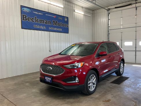 Used 2024 Ford Edge SEL w/ Convenience Package AWD/4WD image 1