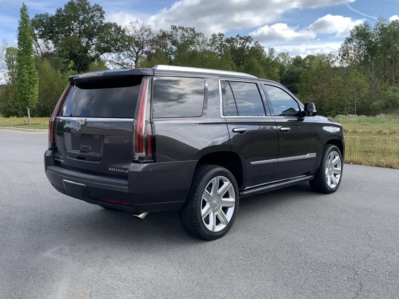 Used 2016 Cadillac Escalade Premium AWD/4WD image 7