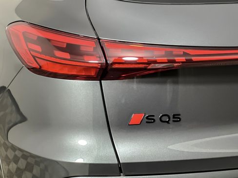 New 2025 Audi SQ5 Premium Plus image 25