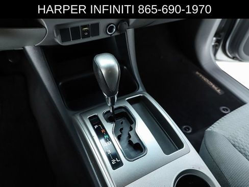 Used 2013 Toyota Tacoma PreRunner w/ SR5 Pkg RWD image 24