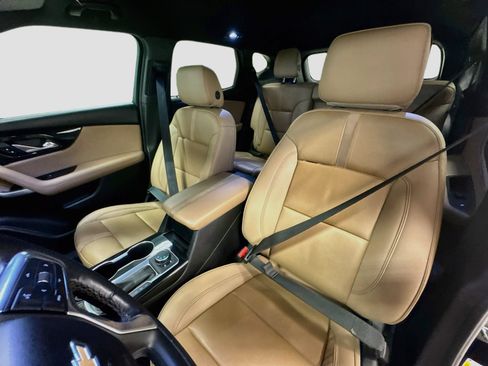 Used 2021 Chevrolet Blazer Premier w/ Driver Confidence II Package FWD image 22