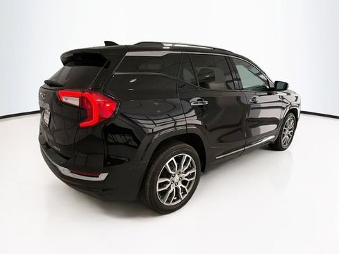 Used 2023 GMC Terrain Denali AWD/4WD image 7