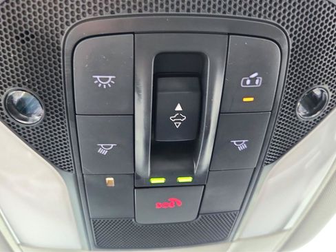 Used 2023 INFINITI QX50 Luxe AWD/4WD image 40