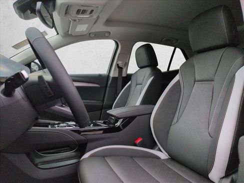 New 2026 Buick Envision Sport Touring AWD/4WD image 4