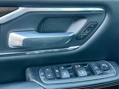 Used 2019 RAM 1500 Laramie w/ Bed Utility Group image 17