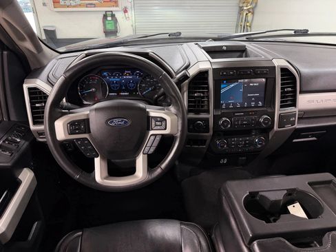 Used 2019 Ford F350 Lariat w/ Lariat Ultimate Package AWD/4WD image 24