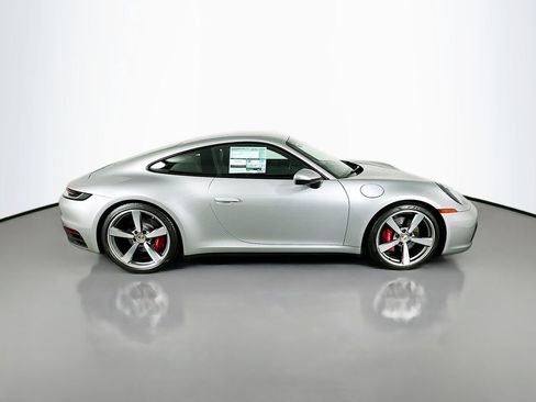 Used 2024 Porsche 911 Carrera S image 8