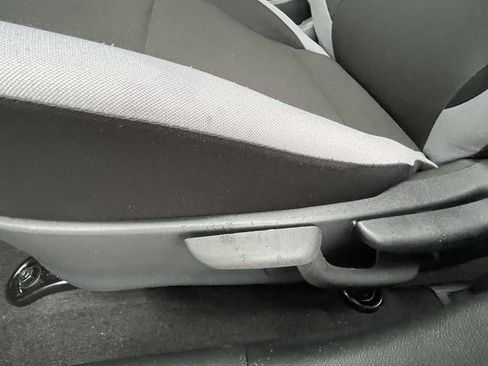 Used 2025 Nissan Versa S w/ Trunk Package image 14