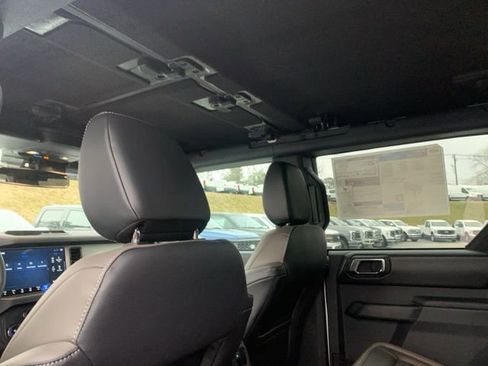 New 2025 Ford Bronco Outer Banks image 23