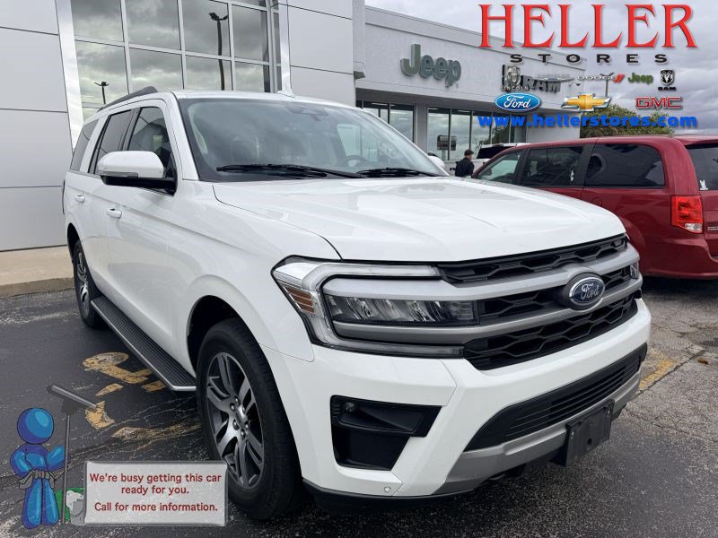 Used 2022 Ford Expedition XLT AWD/4WD image 1