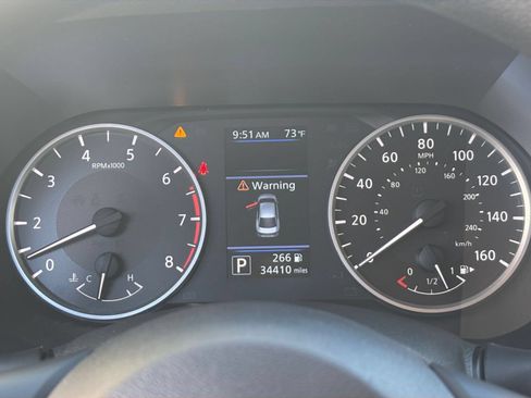Used 2025 Nissan Sentra S FWD image 36