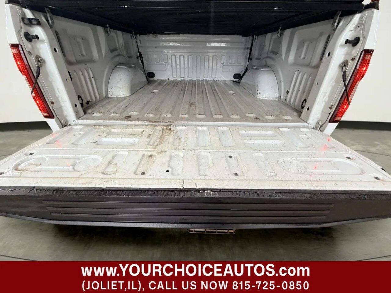 Used 2018 Ford F150 XLT w/ Equipment Group 302A Luxury AWD/4WD image 5