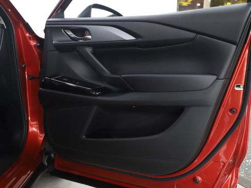 Used 2023 MAZDA CX-9 Touring Plus image 9