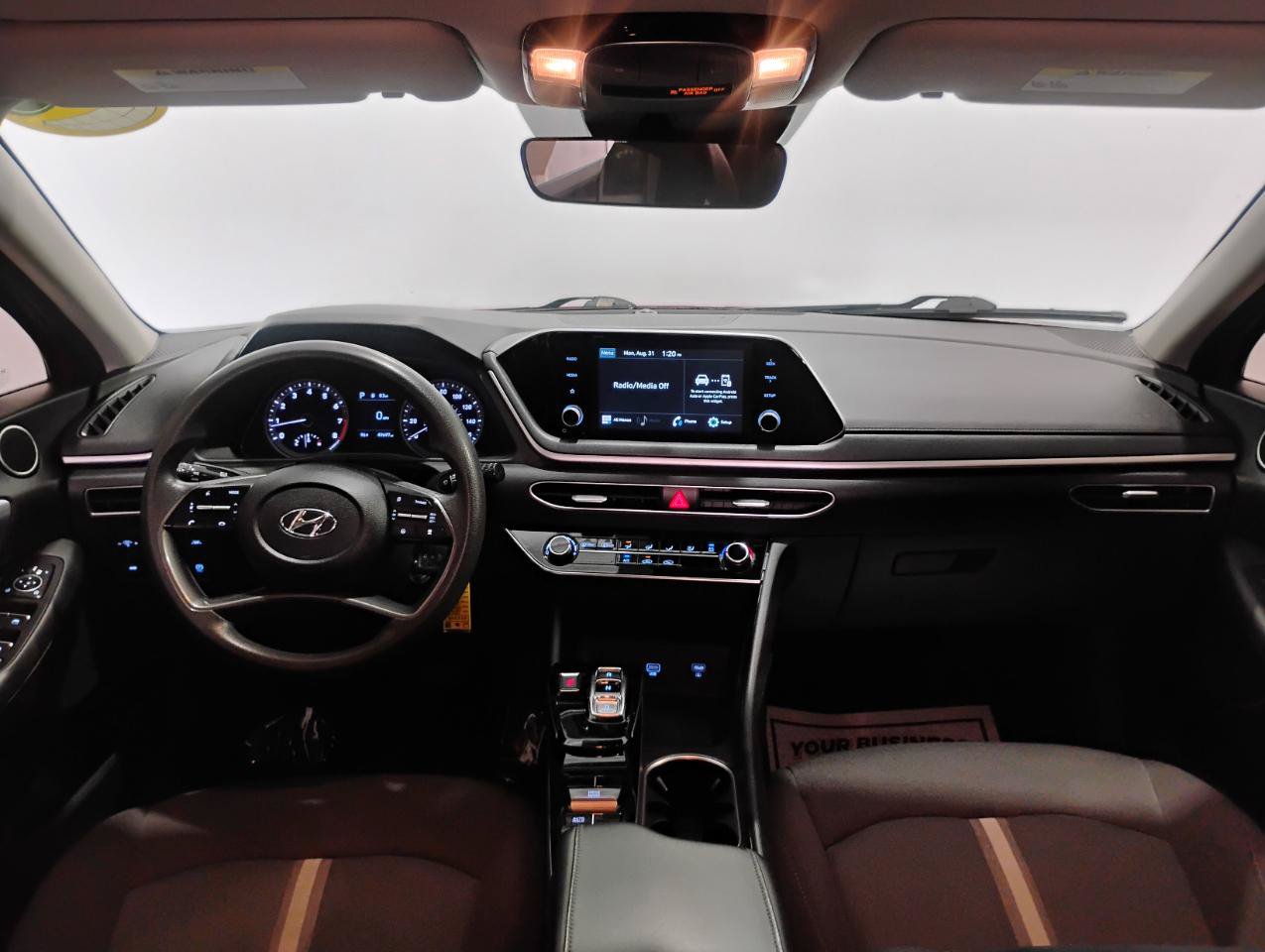 Used 2021 Hyundai Sonata SE FWD image 8