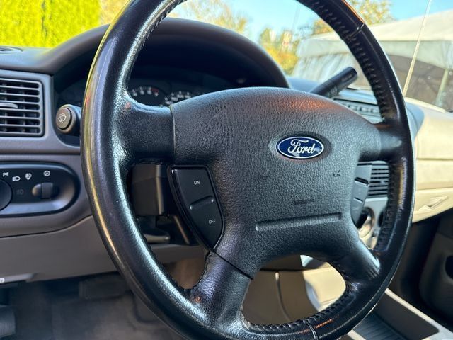 Used 2004 Ford Explorer XLT AWD/4WD image 14