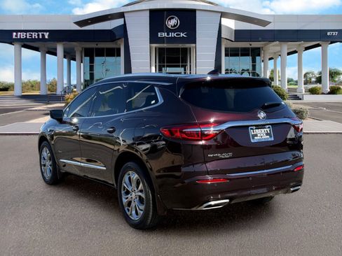 Used 2021 Buick Enclave Avenir w/ Avenir Technology Package FWD image 6