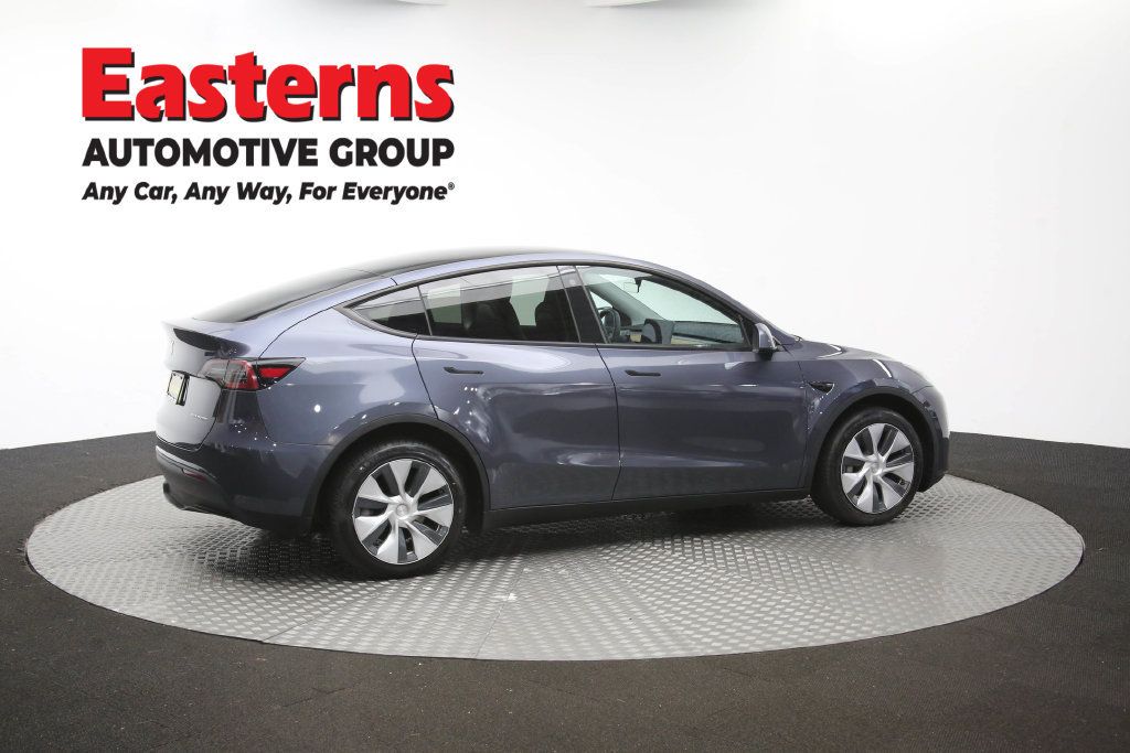 Used 2023 Tesla Model Y Long Range AWD/4WD image 40