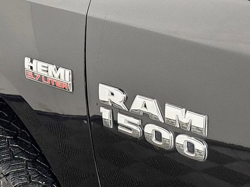 Used 2015 RAM 1500 Classic SLT w/ SLT Plus D←cor Group image 23