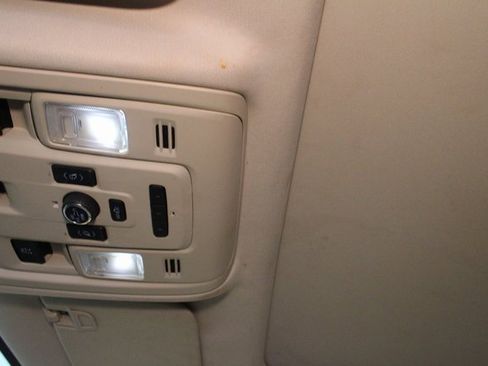 Used 2022 GMC Yukon XL Denali image 31