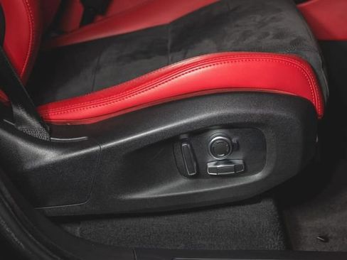 Used 2022 Jaguar F-PACE SVR AWD/4WD image 27