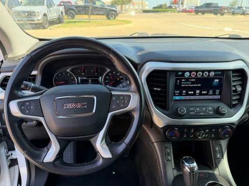 Used 2019 GMC Acadia SLT FWD image 14