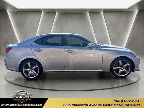 Used 2007 Lexus IS 350 RWD image 6