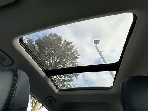 Certified 2023 Chevrolet Bolt EUV Premier w/ Sun & Sound Package image 21