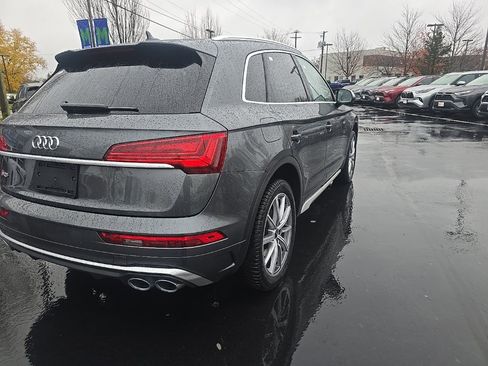 Used 2023 Audi SQ5 Premium Plus image 8