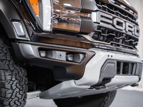 Used 2025 Ford F150 Raptor image 18
