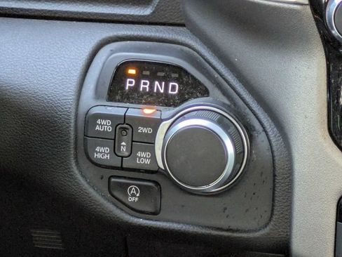 Used 2025 RAM 1500 Big Horn AWD/4WD image 18