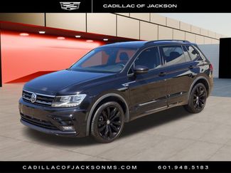 Used 2021 Volkswagen Tiguan SE R-Line FWD video 1