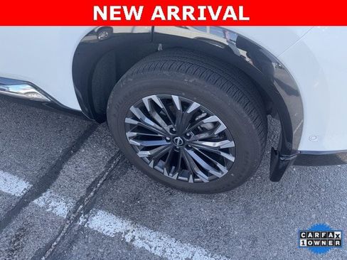 Certified 2024 Nissan Rogue Platinum w/ Platinum Premium Package image 9