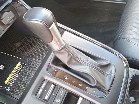 Used 2024 Honda CR-V EX-L image 16