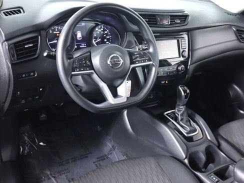 Used 2019 Nissan Rogue AWD image 9