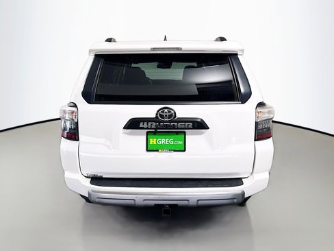 Used 2024 Toyota 4Runner TRD Off-Road image 8