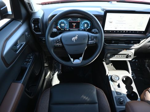 New 2025 Ford Bronco Sport Outer Banks image 70