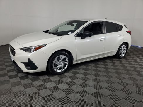 Used 2024 Subaru Impreza 2.0i AWD/4WD image 8