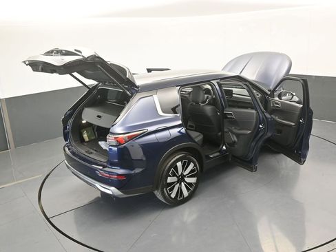 New 2026 Mitsubishi Outlander SE image 79