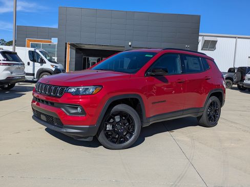 New 2026 Jeep Compass Latitude AWD/4WD image 1