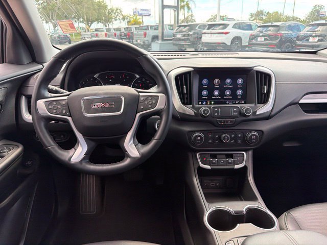 Used 2024 GMC Terrain SLT FWD image 18