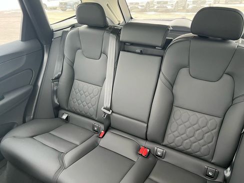 New 2026 Volvo XC60 B5 Plus w/ Protection Package Premier AWD/4WD image 19