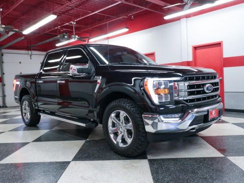 Used 2023 Ford F150 Lariat w/ Trailer Tow Package AWD/4WD image 2