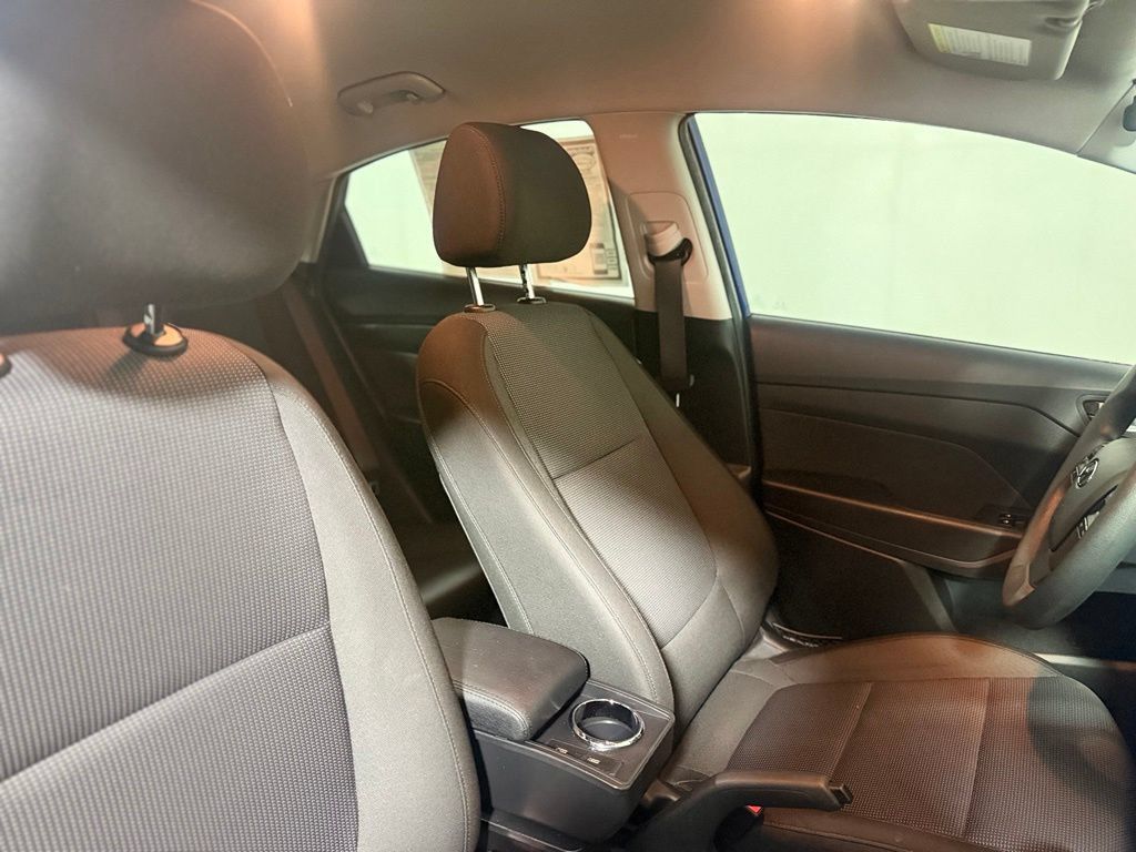 Used 2022 Hyundai Accent SE FWD image 25
