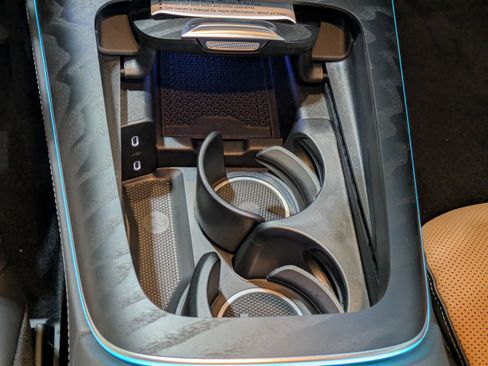 New 2026 Mercedes-Benz E 53 AMG e 4MATIC Sedan image 29